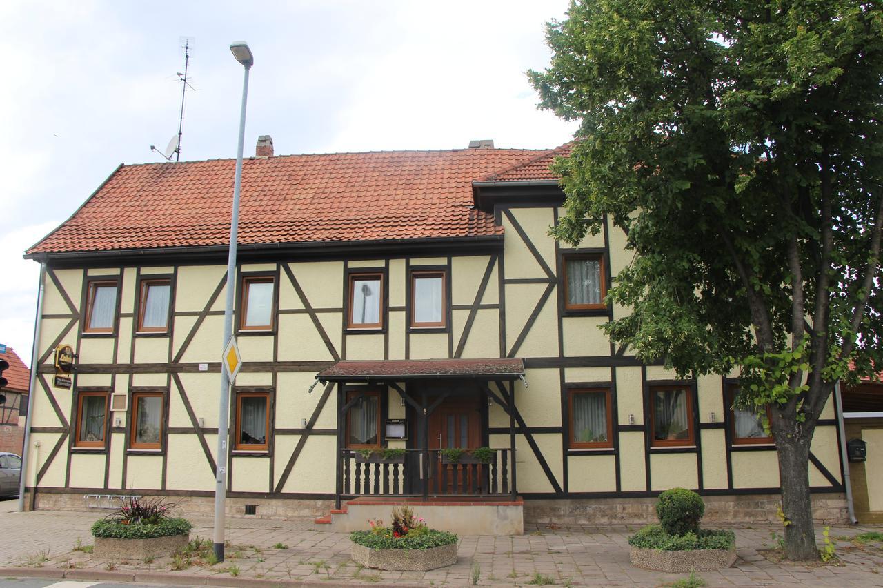 Hotel Und Restaurant Hohenzollern 埃尔福特 外观 照片
